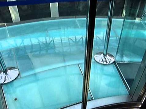 Aufzug im AquaDom , Berlin - Mitte - YouTube