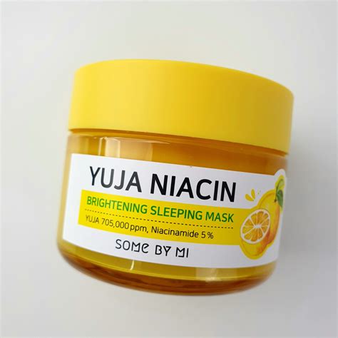 Тканевая маска для сияния кожи some by mi yuja niacin 30days blemish care serum mask. SOME BY MI Yuja Niacin Brightening Sleeping Mask Review ...