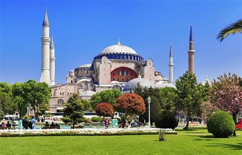 Ayasofya Ayasofya Camii Gezi Rehberi Seyahatdergisi Com Jekel