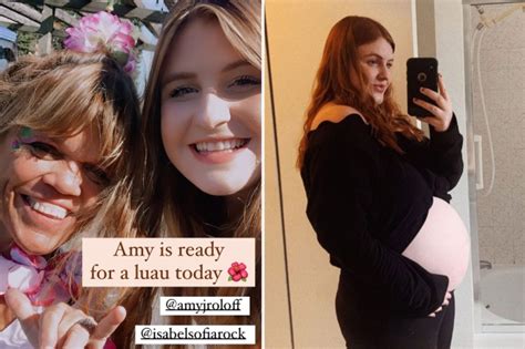 Little People S Isabel Roloff Smiles In Rare Selfie With Mother In Law Amy During Pumpkin Season