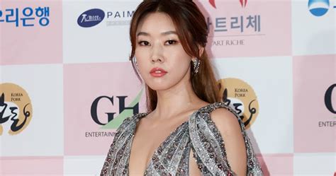 Han Hye Jin Undergoes Emergency Surgery For Appendicitis Koreaboo