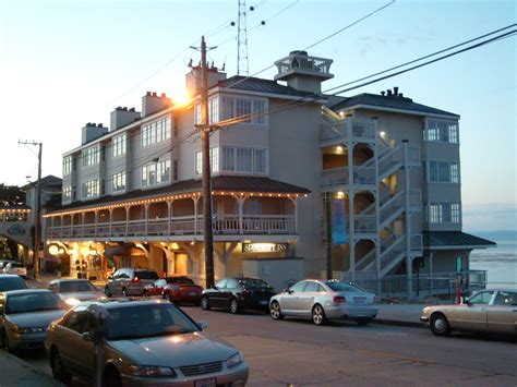 Отель monterey bay inn расположен на побережье залива монтерей. Spindrift Inn - Monterey Bay, Cannery Row | in the ...