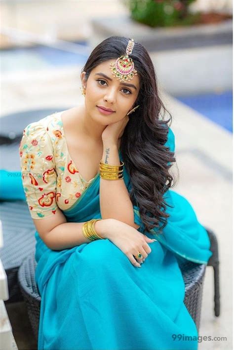 80 Sreemukhi Latest Hot Hd Photoshoot Stills And Mobile Wallpapers Hd 1080p 1080x1080 2020