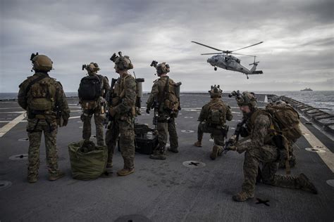 Potd Maritime Raid Force Reconnaissance Marines The Firearm Blog