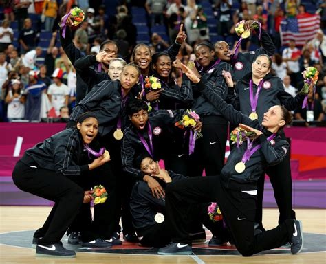 Usa Women Win Gold In Basketball Olympics Womens Basketball