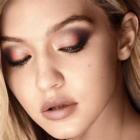 Images of the gigi hadid x maybelline collaboration dropped today, and it's even better than we expected. Gigi Hadid for Maybelline New York #Eyeshadow #makeup ...