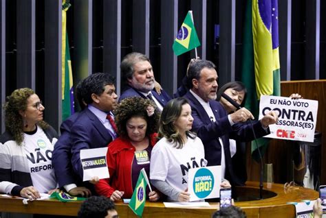 Congresso Nacional Veja Como Votaram Os Deputados Da Bahia No Turno