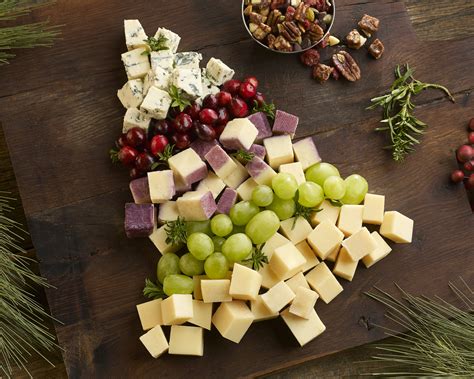 Cheese Platter Presentation Ideas for Holiday Gatherings — La Bottega ...