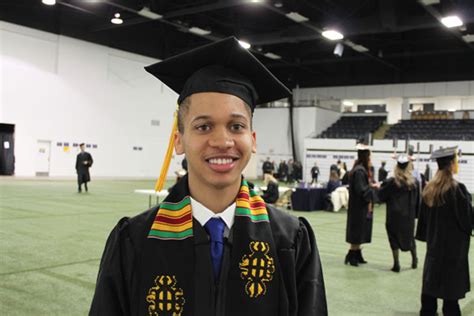 Um Flint Graduates Share Their Stories At December Commencement