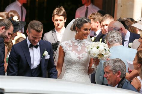 After a shocking loss followed by an easy win, the americans finish group play against the aussies needing a. Coleen and Wayne Rooney don their finery for Tom Cleverley ...