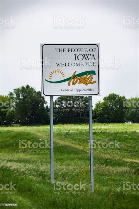 Welcome To Iowa Sign 1 Stock Photo Download Image Now Agricultural