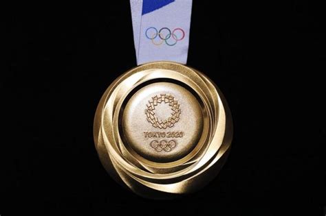 Originally scheduled to take place from 24 july to 9 august 2020, the games have been postponed to 23 july to 8 august 2021. 東京五輪メダル特色は「輝き」 使用済み携帯電話などから金32 ...