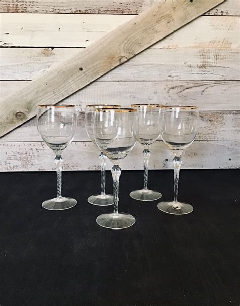 Lenox Monroe Crystal Stemware Set Of 5 Wine Glasses Etsy Crystal Stemware Stemware Vintage
