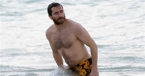 Jake Gyllenhaal Is Shirtless On The Beach To Cheer You Up Today Greta