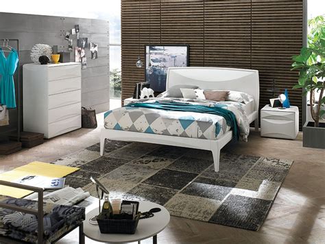 I nostri letti matrimoniali, confortevoli e resistenti, ti regalano sonni tranquilli. Letti matrimoniali in legno: Sidney (con immagini) | Letto ...