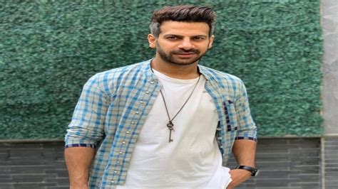 Karan mehra (born 10 september 1982) is an indian television actor, model and fashion designer. Karan Veer Mehra Wiki, Age, Boyfriend, Husband, Family ...
