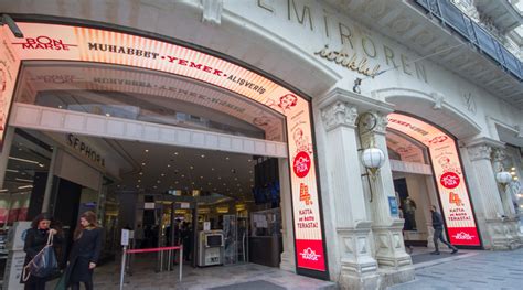 Demirören avm iletisim bilgileri nelerdir ? Demirören Mall Outdoor Led Screen İstanbul | Ledeca