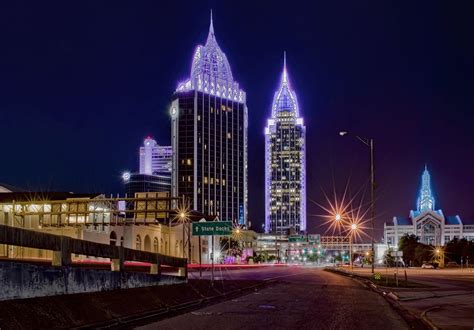 The largest city in alabama is birmingham with a population of 212,297. City of Mobile, Mobile County, Alabama, USA | Mobile ...