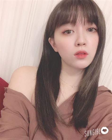 taiwan sun cup s girl 3237 shares the unpretentious girl live streaming cover music fans are