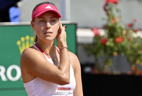 Angelique kerber has had to work hard for everything she has achieved in tennis and in 2016, at the age of 28, she became the oldest player. Tennisspielerin Kerber vor French Open: «Viel Zeit bleibt ...