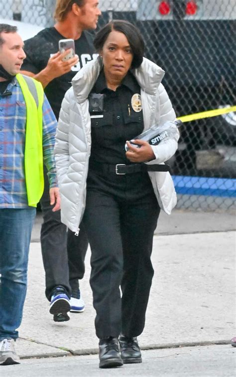 Angela Bassett In A Police Officer Uniform On The Set Of 9 1 1 In Los