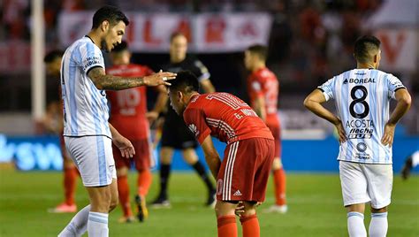 En horas de la tarde de este martes, falleció en barranquilla ana beatriz madera, madre adoptiva del futbolista rafael santos borré, goleador de river plate y jugador de la selección colombia que disputa la copa américa en brasil. El imperdible resumen de "Paso a Paso" del empate de ...