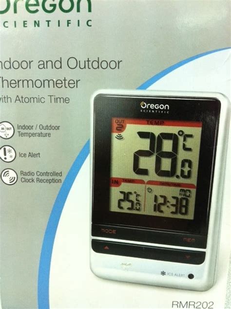 Oregon Rmr202 Indoor Outdoor Digital Thermometer — Raig