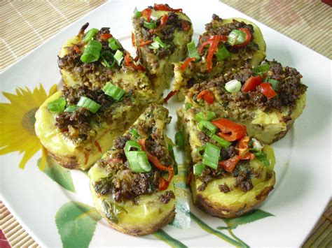 Dapatkan resipi penuh keropok lekor di sini. DIARI DIELA: Kuih Bakar Daging