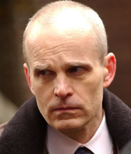 In some cases, it is willing to donate large sums of money to causes (television series and films). Adam Arkin, Olivia Munn, Leah Remini, Zeliko Ivanek ...