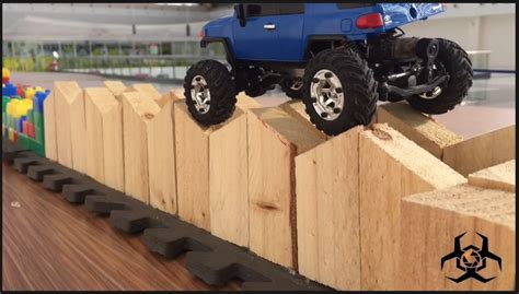 Crawler Rc Indoor Wood Course Rc Crawler Course Rc Rock Crawler