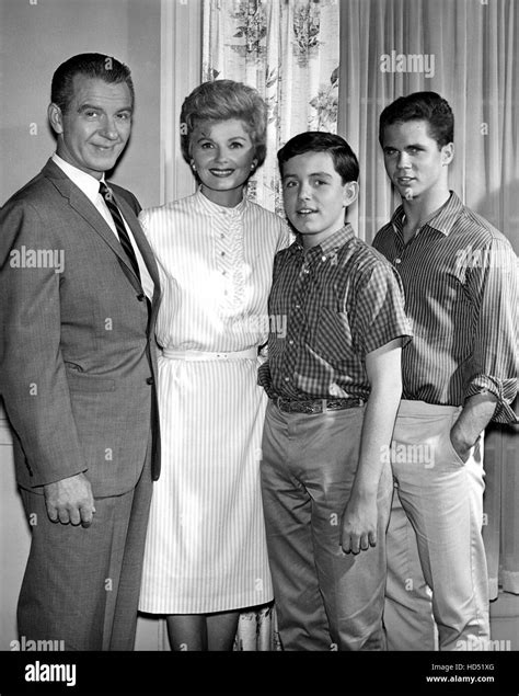 Leave It To Beaver Hugh Beaumont Barbara Billingsley Jerry Mathers
