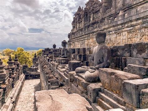 How To Visit The Borobudur Temple In Indonesia It Is Amazing