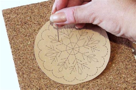 Make An Embroidered Paper Ornament