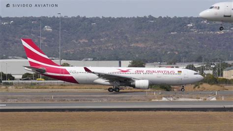 Air Mauritius 3b Nbm A330 202 Departing And Qantaslink Vh Nhv F100