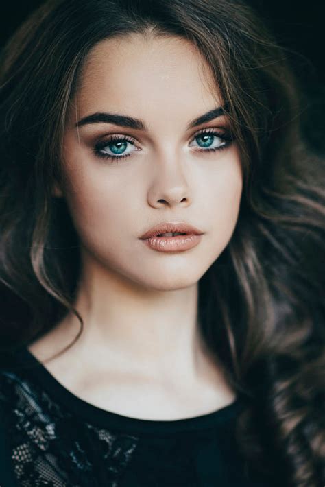 Blue Eyes Beauty 500px Brunette Blue Eyes Beautiful Eyes