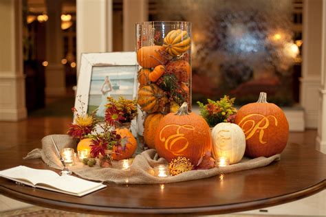 Print off the one you desire and. 10 Fall Themed Room Decorations For Your Home - Housely