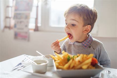 My Child Wont Eat Anything But Junk Food How To Deal With Snacks