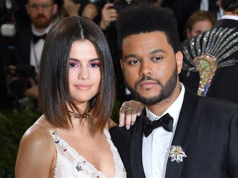 Selena gomez and the weeknd split after 10 months—but she's not back together with ex justin bieber. Selena Gomez and The Weeknd Break Up After 10 Months Together