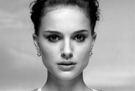 Celebrity Natalie Portman Hd Wallpaper