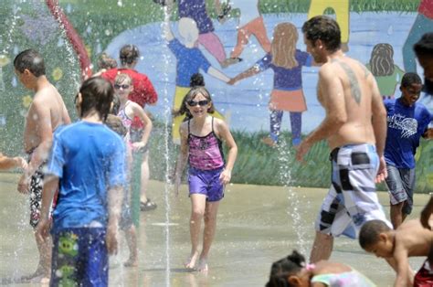 Carbondale Reopens Spray Park Kicks Off Aquatic Center Capital