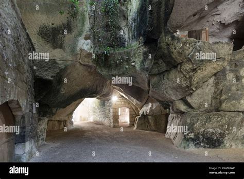 Troglodyte Cave Loire Valley France Hi Res Stock Photography And Images
