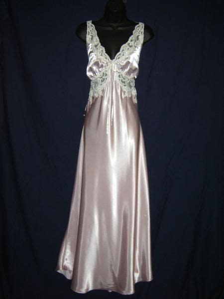 Gorgeous Pink And Lace Satin Long Nightgown 1820 1x 2x Lace Satin