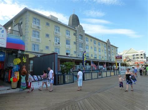 Plim Plaza Hotel Updated 2018 Prices And Reviews Ocean City Md