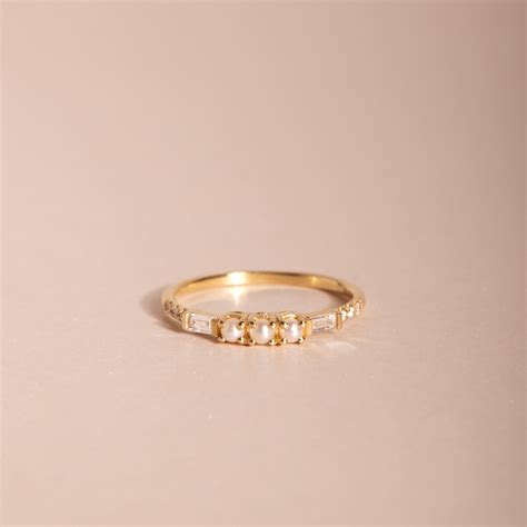 Pearl Baguette Equilibrium White Diamond Ring In 14k Gold Catbird