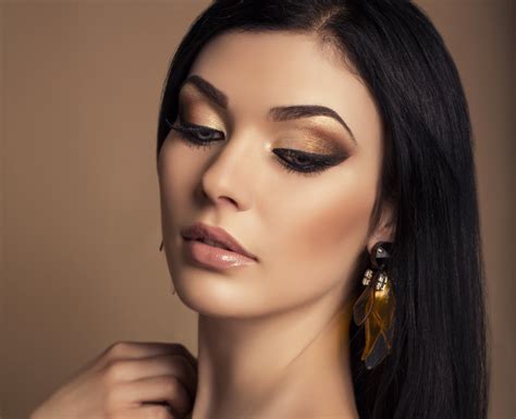 Girl Model Makeup Eyes Eyelashes Hair Dark Hand Earring Wallpaper