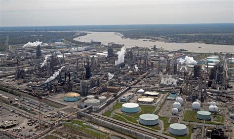 Of The 13 Us Oil Refineries Emitting High Levels Of This Carcinogen