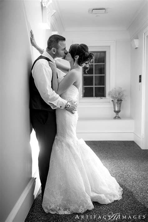 Bride And Groom Night Kiss Tupper Manor At The Wylie Inn And