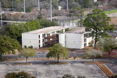How The Former Charleston Naval Hospital Redevelopment Plan Went Awry
