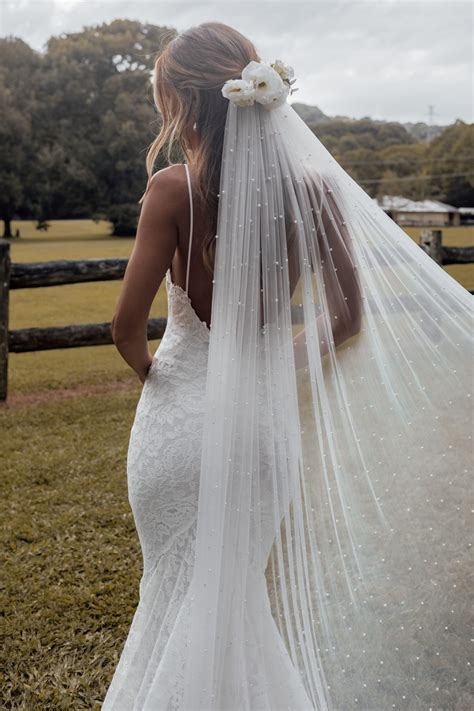 Top Bridal Veils For Wedding Style Inspiration