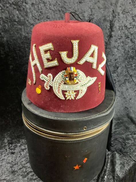 Vintage Shriners Fez Hat Fraternal Masonic Red Fez Gem